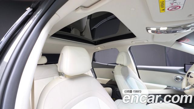 Genesis GV60 Standard AWD 2026 — фото 17