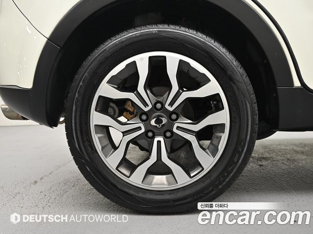 KG Mobility (SsangYong) Korando C 2.2 Extreme 2WD 2016 — фото 5