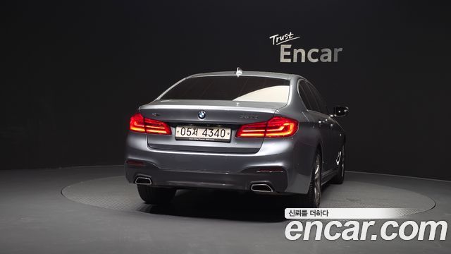 BMW 5 Series (G30) 520d xDrive M Sport Package Plus 2018 — фото 4