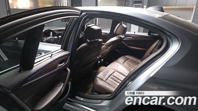 BMW 5 Series (G30) 520d xDrive M Sport Package Plus 2018 — фото 26