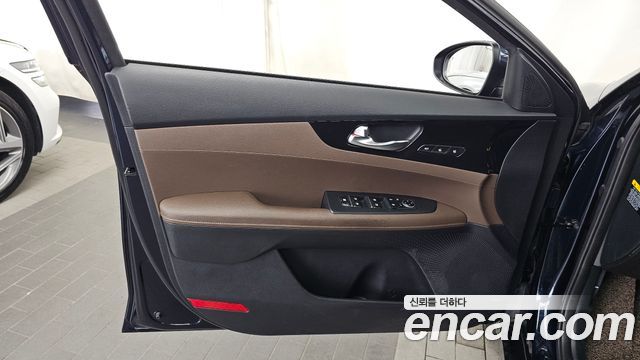 Kia K3 Noblesse 2019 — фото 30