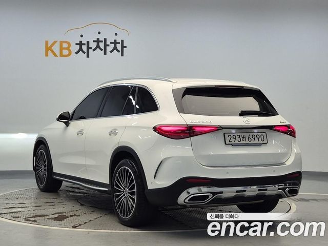 Mercedes-Benz GLC-Class (X254) GLC300 4MATIC AMG Line 2024 — фото 2
