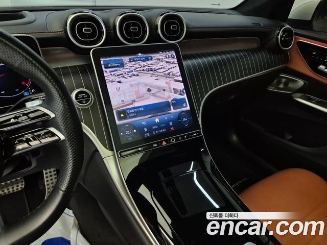 Mercedes-Benz GLC-Class (X254) GLC300 4MATIC AMG Line 2024 — фото 5