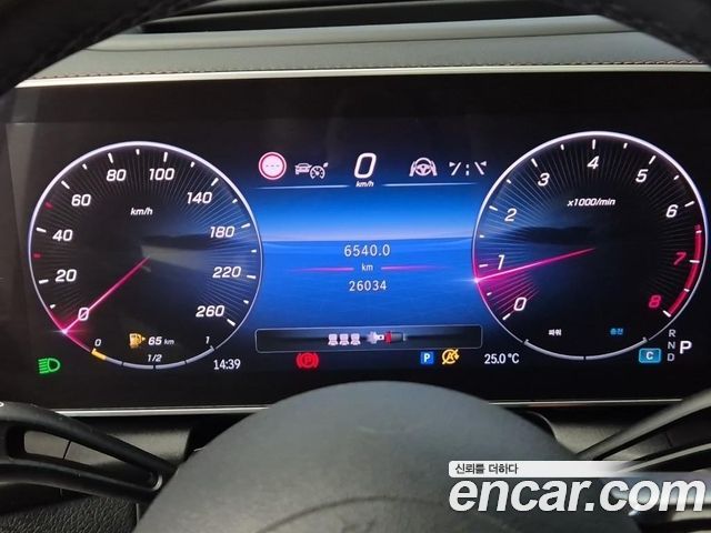 Mercedes-Benz GLC-Class (X254) GLC300 4MATIC AMG Line 2024 — фото 7