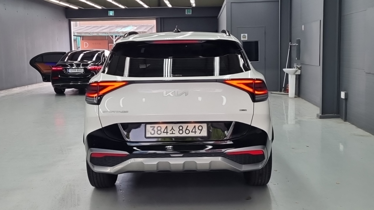 Kia Sportage Hybrid (V) Signature 2WD 2022 — фото 4