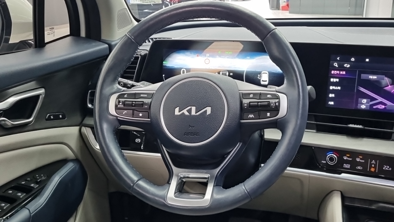 Kia Sportage Hybrid (V) Signature 2WD 2022 — фото 15
