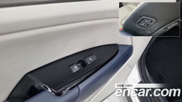 Kia Sportage Hybrid (V) Signature 2WD 2022 — фото 19