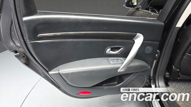 Renault Korea SM7 Nova LPLI 2.0 LPe Taxi 2017 — фото 25