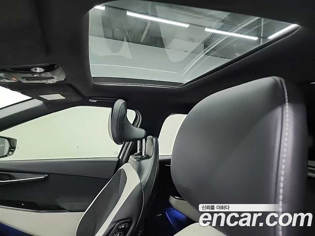 Kia EV6 Long Range 4WD GT Line 2025 — фото 19