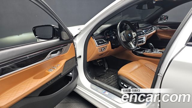 BMW 7 Series (G11) 740Ld xDrive M Sport 2020 — фото 10