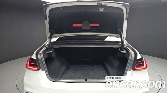 BMW 7 Series (G11) 740Ld xDrive M Sport 2020 — фото 20