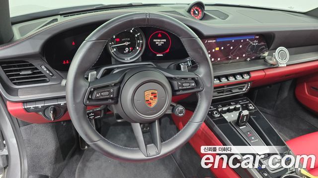 Porsche 911 (992) Carrera 4 GTS 2024 — фото 13