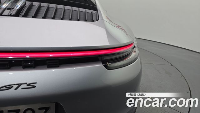Porsche 911 (992) Carrera 4 GTS 2024 — фото 23