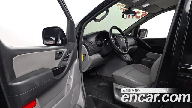 Hyundai Grand Starex Van 5-Seater Smart 2020 — фото 10