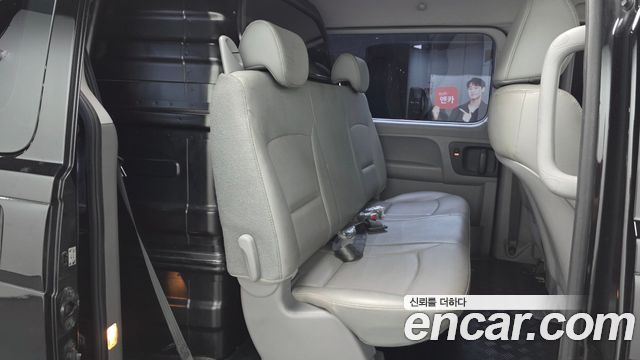 Hyundai Grand Starex Van 5-Seater Smart 2020 — фото 12
