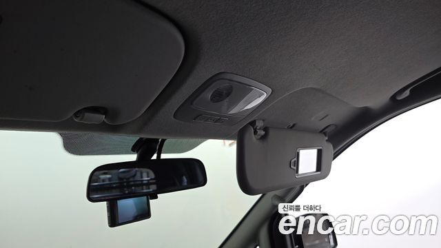 Hyundai Grand Starex Van 5-Seater Smart 2020 — фото 17