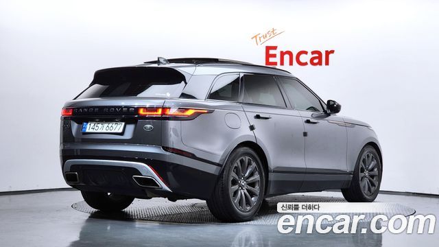 Land Rover Range Rover Velar 3.0 D300 R-Dynamic SE 2019 — фото 2