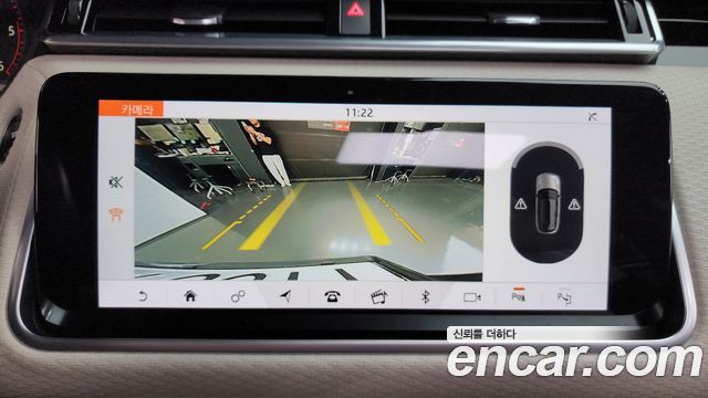 Land Rover Range Rover Velar 3.0 D300 R-Dynamic SE 2019 — фото 14