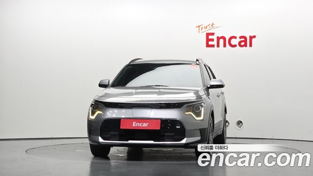 Kia Niro EV Air 2023 — фото 3