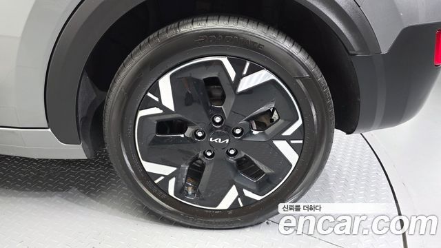 Kia Niro EV Air 2023 — фото 5