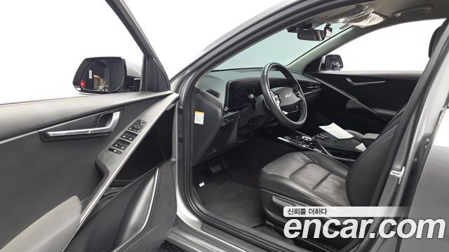 Kia Niro EV Air 2023 — фото 10