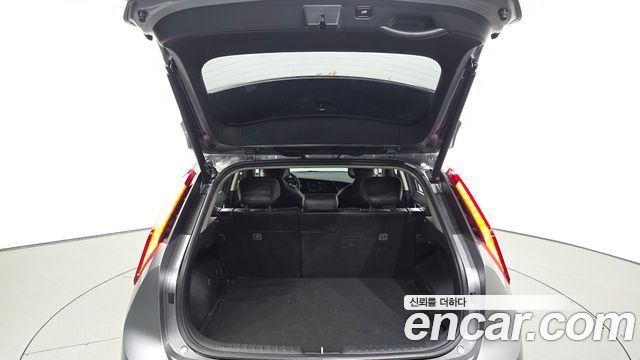 Kia Niro EV Air 2023 — фото 20