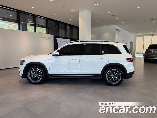 Mercedes-Benz GLB-Class (X247) AMG GLB35 4MATIC 2026 — фото 8