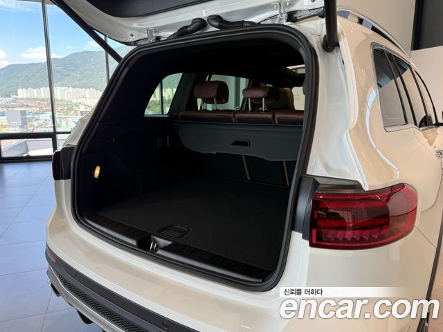 Mercedes-Benz GLB-Class (X247) AMG GLB35 4MATIC 2026 — фото 10
