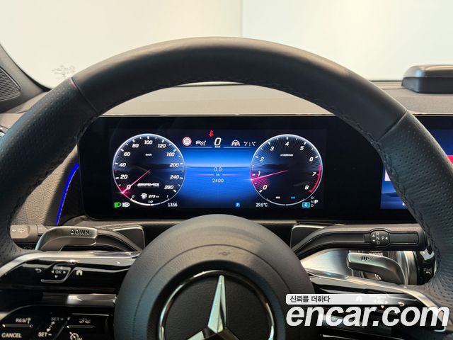 Mercedes-Benz GLB-Class (X247) AMG GLB35 4MATIC 2026 — фото 17