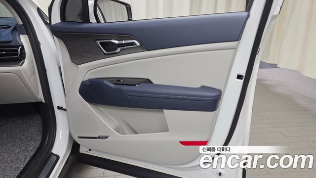 Kia Sportage (V) Gasoline 1.6 Turbo 2WD Signature 2024 — фото 24