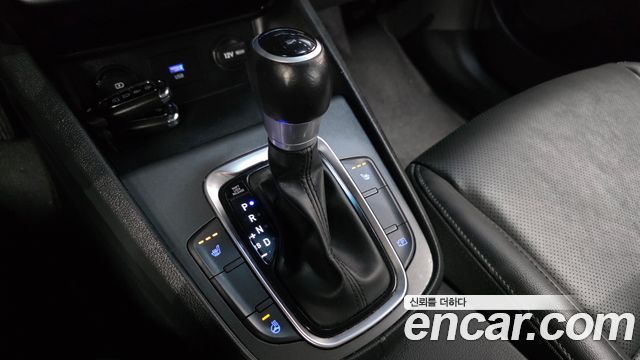 Hyundai Kona Hybrid Modern 2022 — фото 9