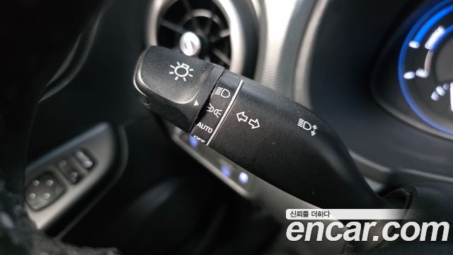 Hyundai Kona Hybrid Modern 2022 — фото 23