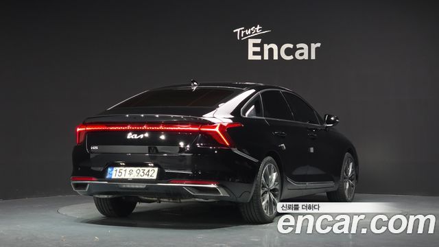 Kia K8 2.5 Gasoline 2WD Signature 2023 — фото 2