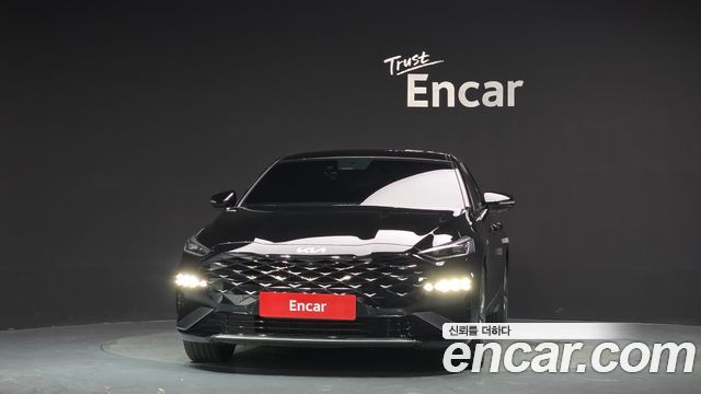 Kia K8 2.5 Gasoline 2WD Signature 2023 — фото 3