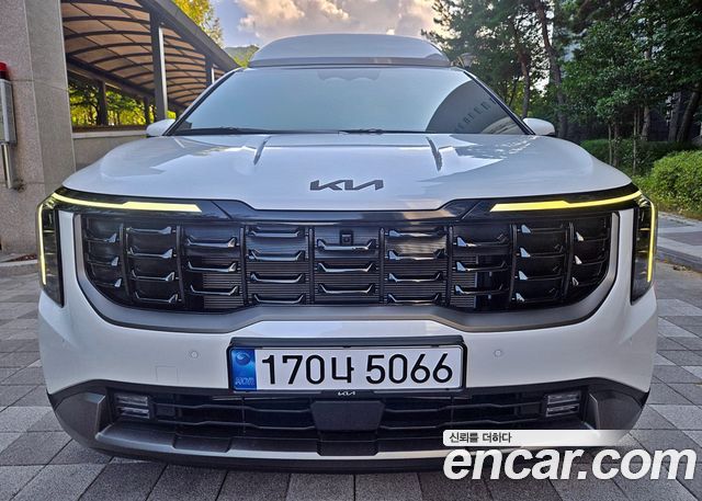 Kia Carnival (IV) Gasoline 9-Seater Hi Limousine (7-seater Limousine(Special vehicle) 2026 — фото 2