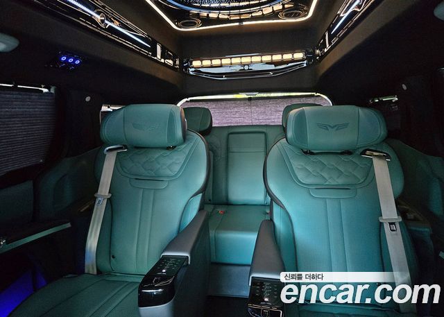 Kia Carnival (IV) Gasoline 9-Seater Hi Limousine (7-seater Limousine(Special vehicle) 2026 — фото 19