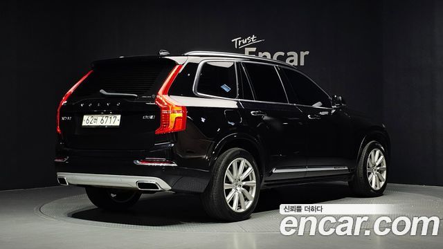 Volvo XC90 (II) D5 Inscription 2019 — фото 2