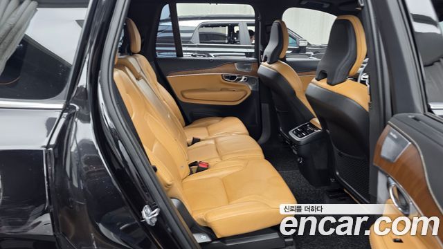 Volvo XC90 (II) D5 Inscription 2019 — фото 16