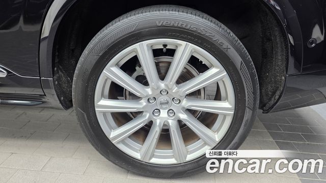 Volvo XC90 (II) D5 Inscription 2019 — фото 27