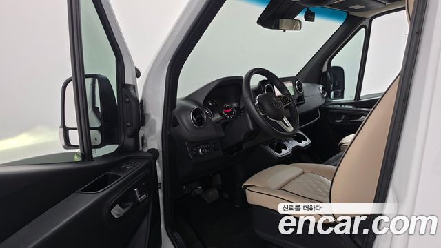 Mercedes-Benz Sprinter 2.0 Diesel 2024 — фото 10