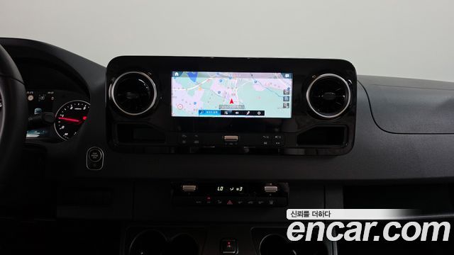 Mercedes-Benz Sprinter 2.0 Diesel 2024 — фото 18