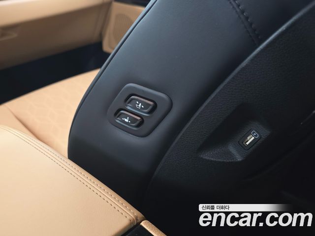 Kia Carnival (IV) Gasoline 9-Seater Noblesse 2023 — фото 20