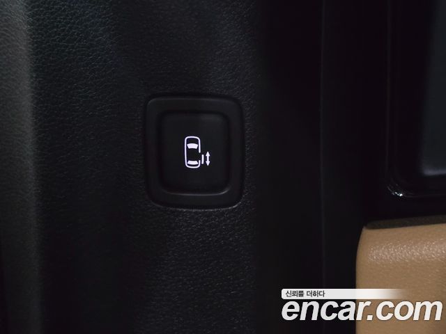 Kia Carnival (IV) Gasoline 9-Seater Noblesse 2023 — фото 21