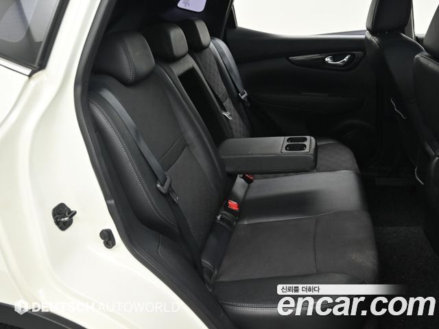 Nissan Qashqai (II) 1.6 SL 2016 — фото 16