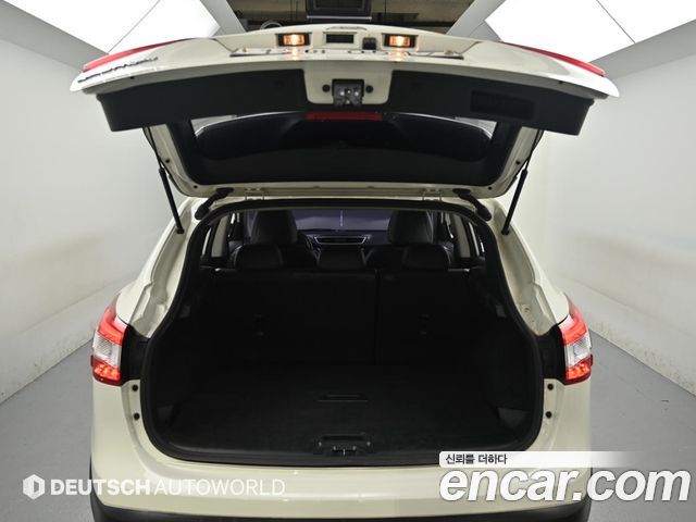Nissan Qashqai (II) 1.6 SL 2016 — фото 24