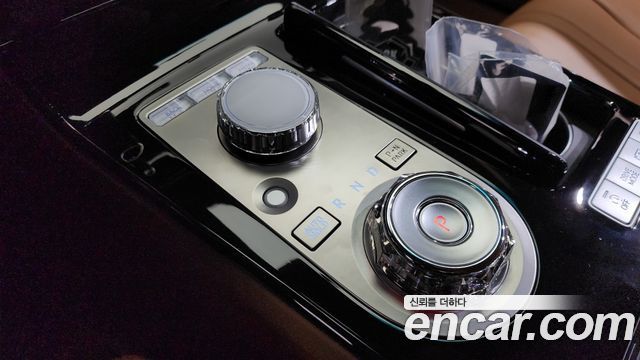 Genesis G80 (RG3) Gasoline 2.5 Turbo AWD 2025 — фото 9