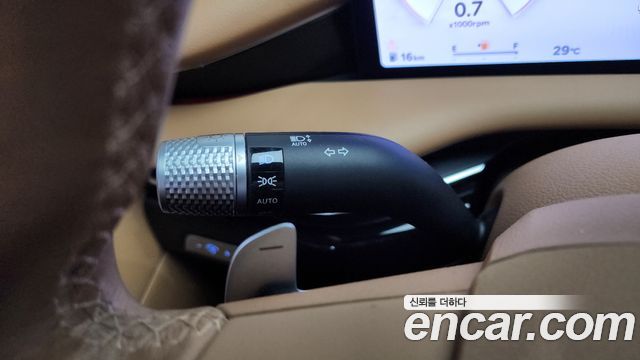 Genesis G80 (RG3) Gasoline 2.5 Turbo AWD 2025 — фото 15