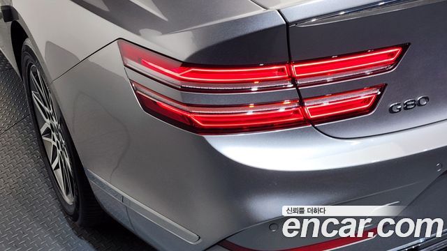 Genesis G80 (RG3) Gasoline 2.5 Turbo AWD 2025 — фото 23