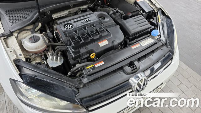 Volkswagen Golf (VII) 2.0 TDI 2016 — фото 6