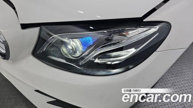 Mercedes-Benz E-Class (W213) E300 AMG Line 2019 — фото 22